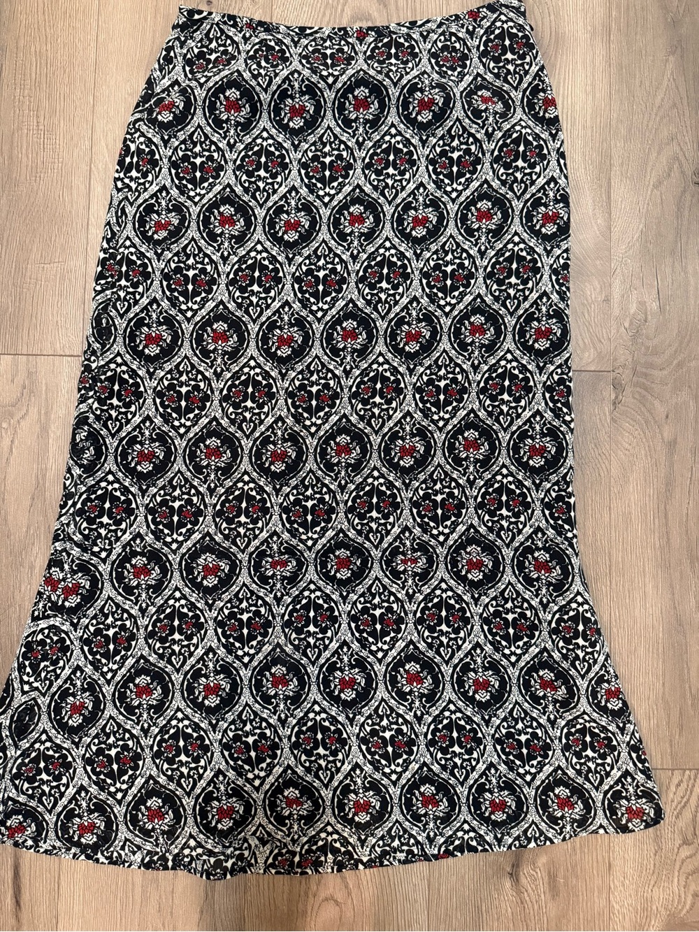 Vintage Liz Claiborne Sport Black White Floral Print Midi Skirt Size 8